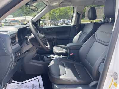 2025 Ford Maverick, $40911.00. Photo 8