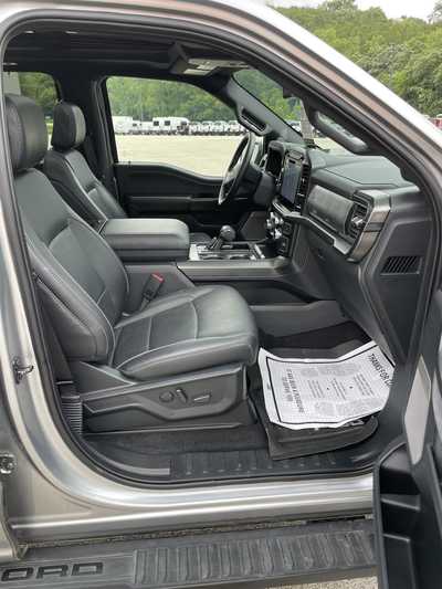 2025 Ford F150 Crew Cab, $69300.57. Photo 12