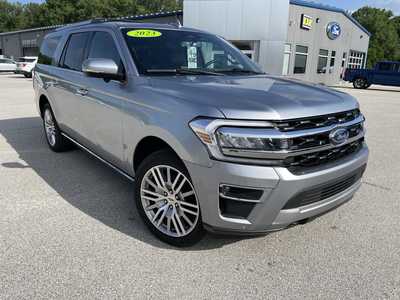 2023 Ford Expedition Max, $65499.00. Photo 3