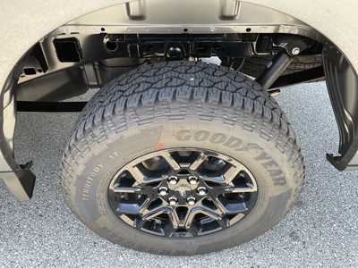 2025 Ford F150 Crew Cab, $57670.00. Photo 9