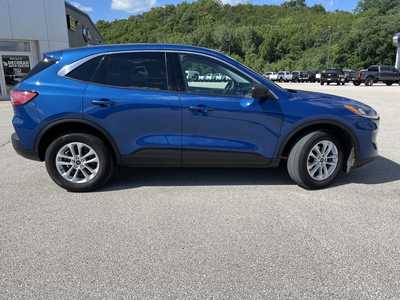 2022 Ford Escape, $24999.00. Photo 2
