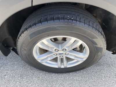 2023 Ford Explorer, $34499.00. Photo 8
