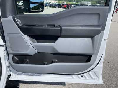 2025 Ford F450-8000, $73924.90. Photo 12