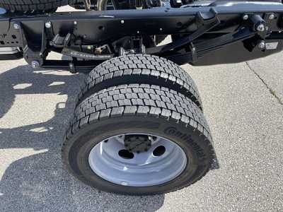 2025 Ford F450-8000, $73924.90. Photo 8