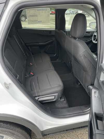 2025 Ford Escape, $29454.57. Photo 12