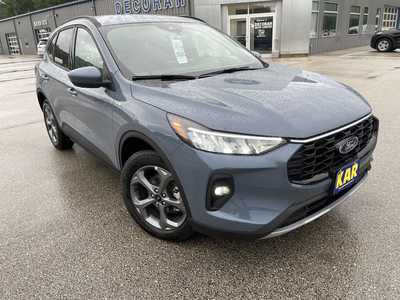 2025 Ford Escape, $33062.15. Photo 3