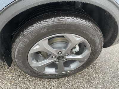 2025 Ford Escape, $33062.15. Photo 8