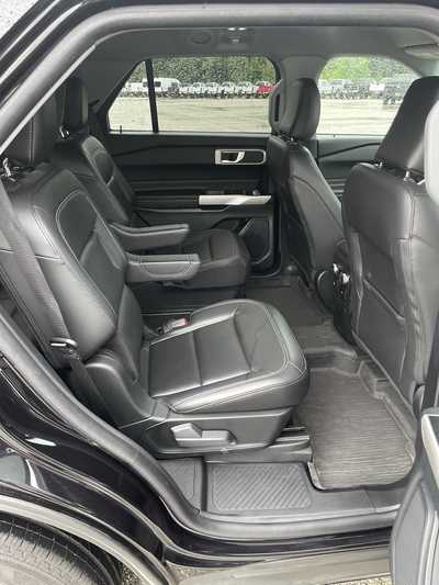 2022 Ford Explorer, $33000.00. Photo 12