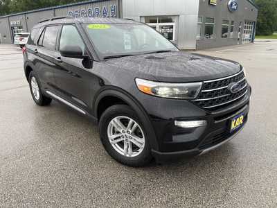 2022 Ford Explorer, $33000.00. Photo 3