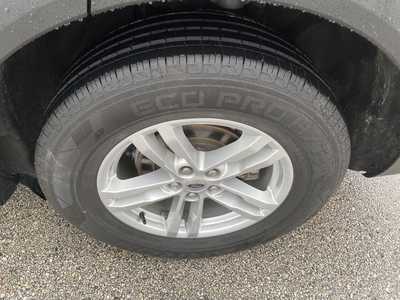 2022 Ford Explorer, $33000.00. Photo 8