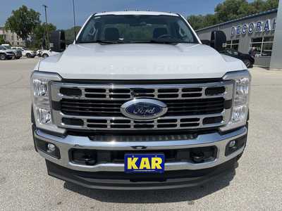 2025 Ford F450-8000, $74252.90. Photo 2