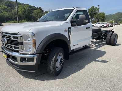 2025 Ford F450-8000, $74252.90. Photo 3