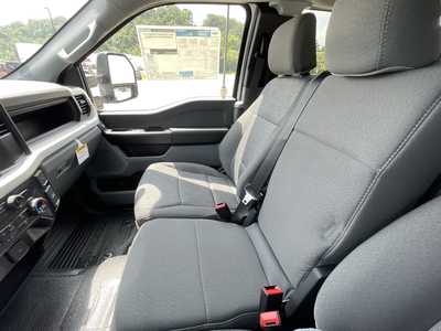 2025 Ford F450-8000, $76415.90. Photo 11
