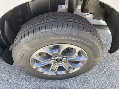 2025 Ford Maverick, $34125.78. Photo 9