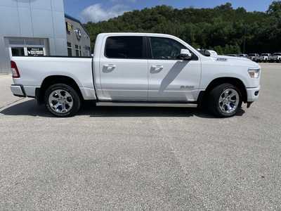2024 RAM 1500 Crew Cab, $42850.00. Photo 2