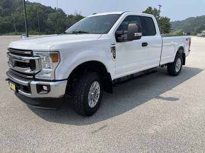 2020 Ford F250 Ext Cab, $38599.00. Photo 5