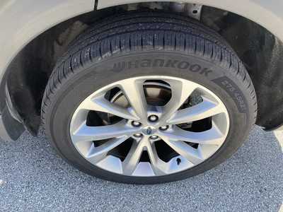 2021 Ford Explorer, $32000.00. Photo 8