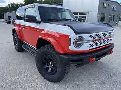2025 Ford Bronco, $76845.30. Photo 3