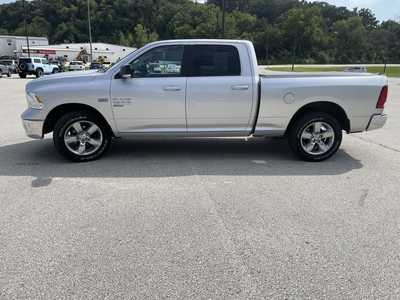 2019 RAM 1500 Crew Cab, $20999.00. Photo 6