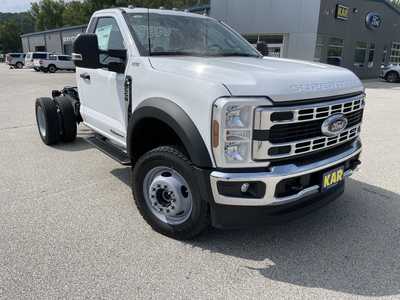 2025 Ford F450-8000, $73663.90. Photo 3