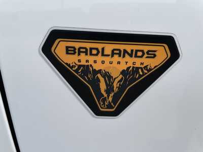 2022 Ford Bronco, $43000.00. Photo 11