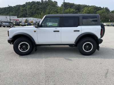 2022 Ford Bronco, $43000.00. Photo 6