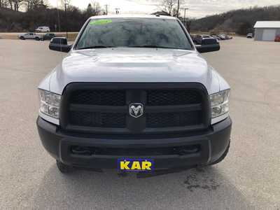 2017 RAM 3500 Crew Cab, $35999.00. Photo 3