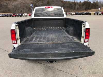 2017 RAM 3500 Crew Cab, $35999.00. Photo 6