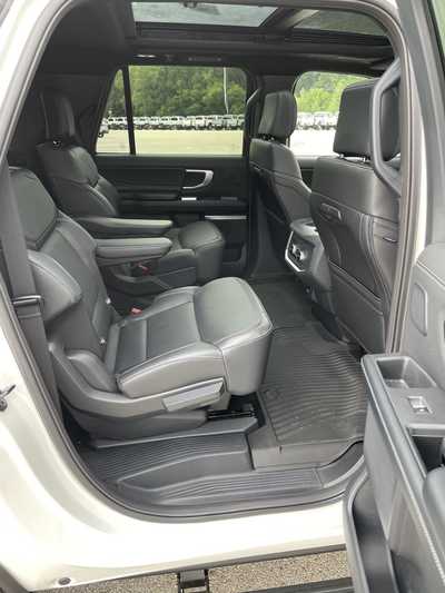 2025 Ford Expedition Max, $86094.30. Photo 12