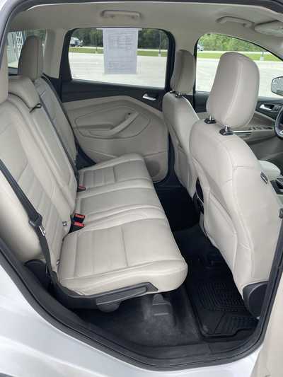 2019 Ford Escape, $19699.00. Photo 12