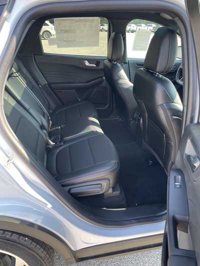 2025 Ford Escape, $35084.15. Photo 12