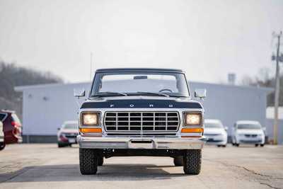 1979 Ford F150 Reg Cab, $32500.00. Photo 4