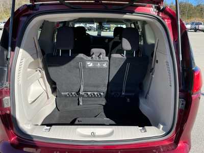 2017 Chrysler Pacifica, $15900.00. Photo 12
