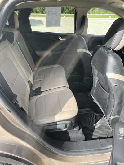 2020 Ford Escape, $21699.00. Photo 12