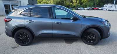 2024 Ford Escape, $24999.00. Photo 2