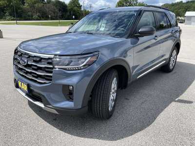 2025 Ford Explorer, $46542.99. Photo 5