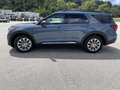 2025 Ford Explorer, $46542.99. Photo 6