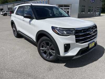 2025 Ford Explorer, $48191.75. Photo 3