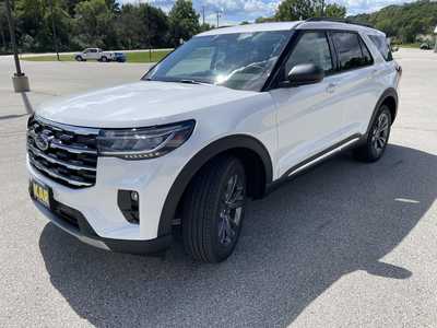 2025 Ford Explorer, $48191.75. Photo 5