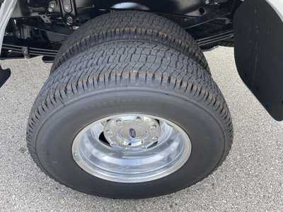 2026 Ford F350 Crew Cab, $76310.00. Photo 10