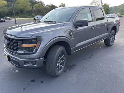 2025 Ford F150 Crew Cab, $49464.00. Photo 5