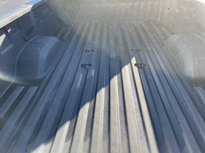 2024 GMC 3500 Crew Cab, $76000.00. Photo 9