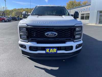2026 Ford F350 Crew Cab, $75300.00. Photo 4