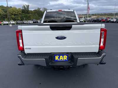 2023 Ford F350 Ext Cab, $40000.00. Photo 7