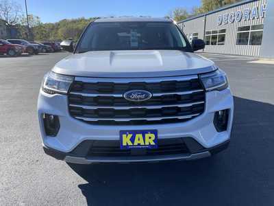 2025 Ford Explorer, $47879.75. Photo 4