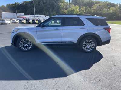 2025 Ford Explorer, $47879.75. Photo 6