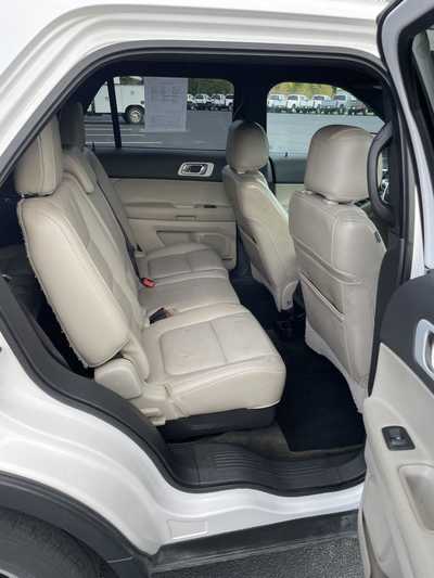 2011 Ford Explorer, $6499.00. Photo 12