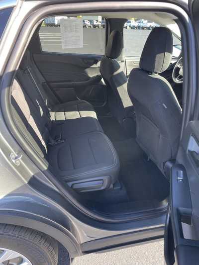 2024 Ford Escape, $23499.00. Photo 11