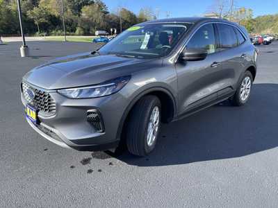 2024 Ford Escape, $23499.00. Photo 5