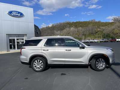 2025 Hyundai Palisade, $37999.00. Photo 2